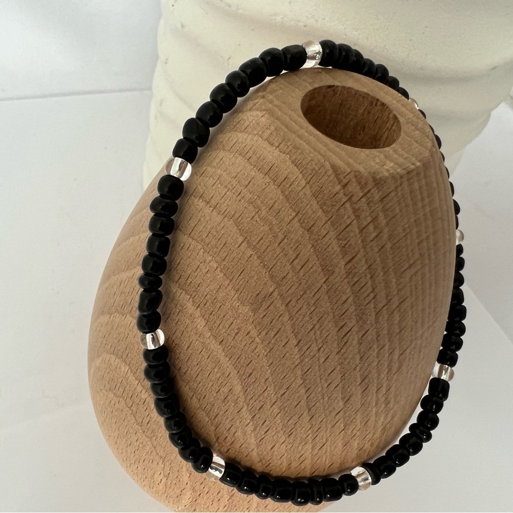 Stretch Beaded Anklet Black Size Small 8.25” - Picture 4 of 12